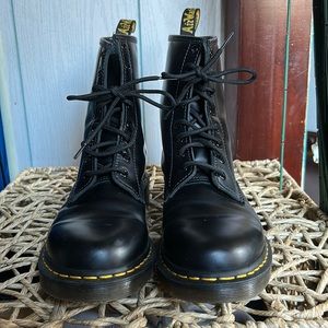 Doc Martens women’s size 11